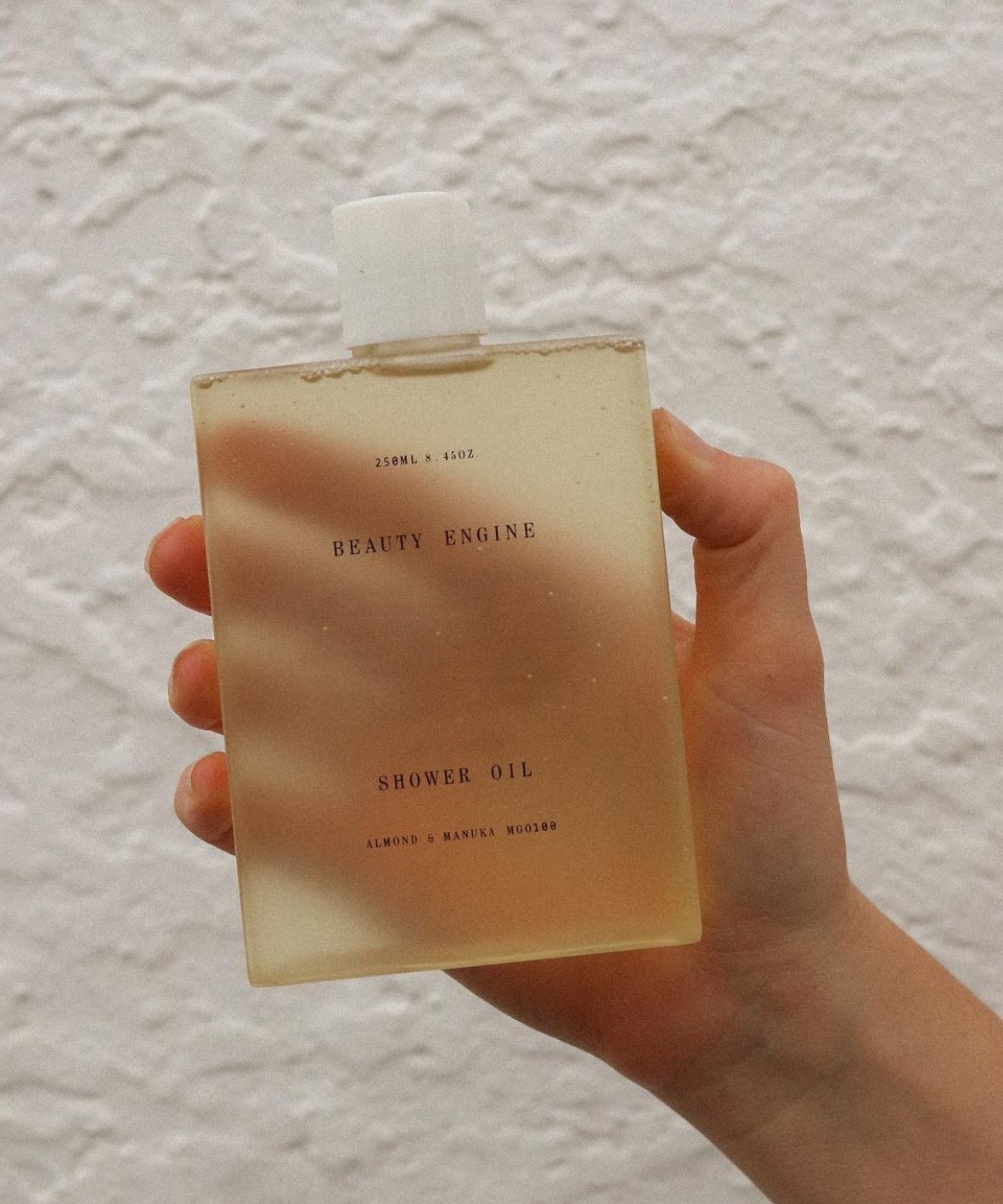 SWEET ALMOND x MANUKA HONEY MGO 100 SHOWER OIL